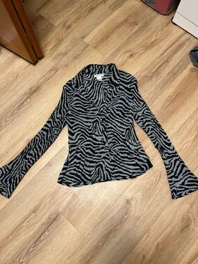 Worthington Zebra-Print Button-Up Top - Black & Gray